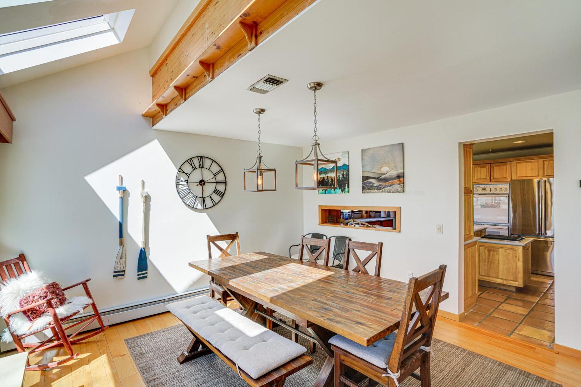 Wilmington Retreat With Deck, Lake Views And Game Room 외부 사진